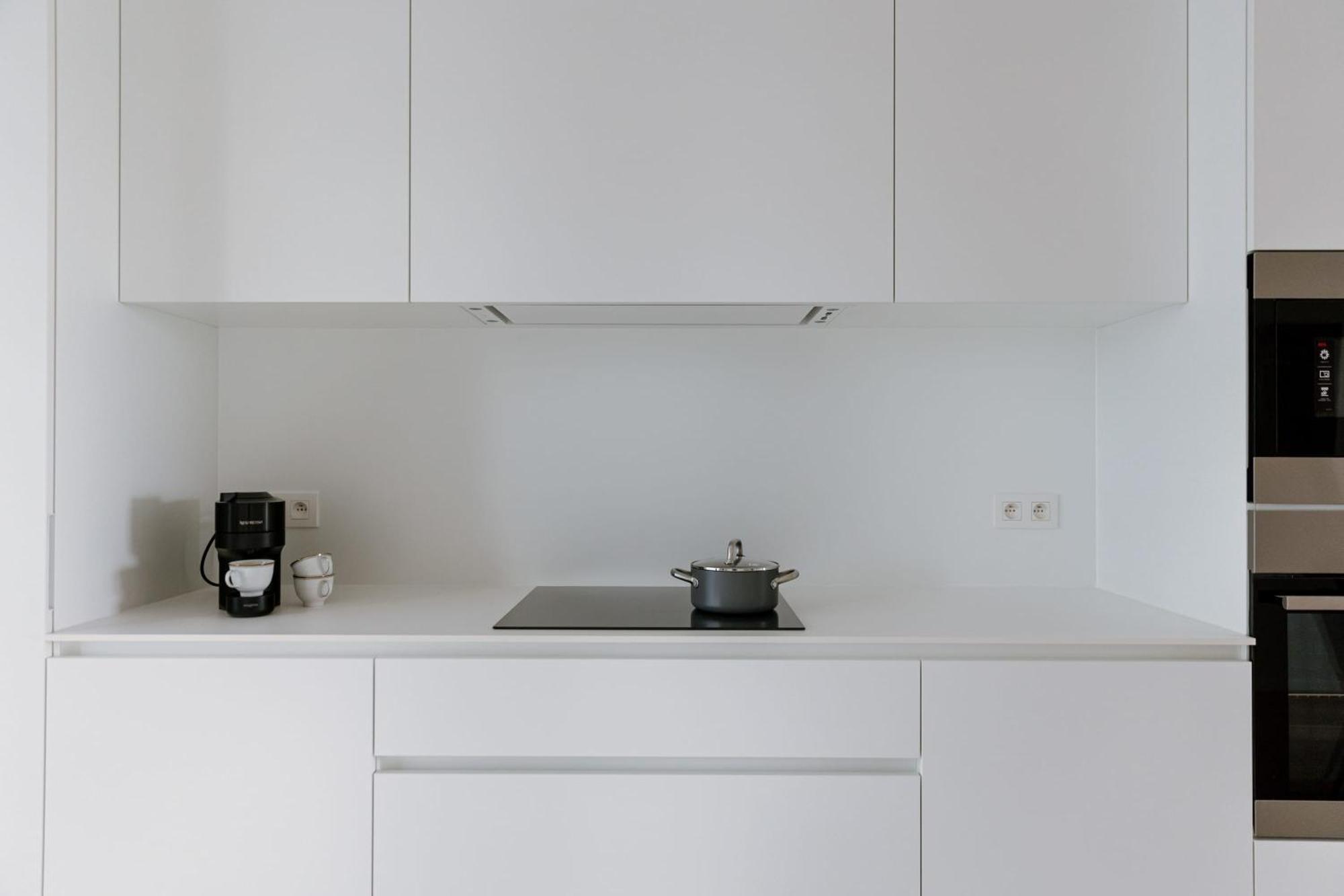 Appartement Huswell - New Overlooking The Yacht Harbor With Parking